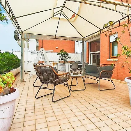 Terrace Civitanova Life 公寓 *